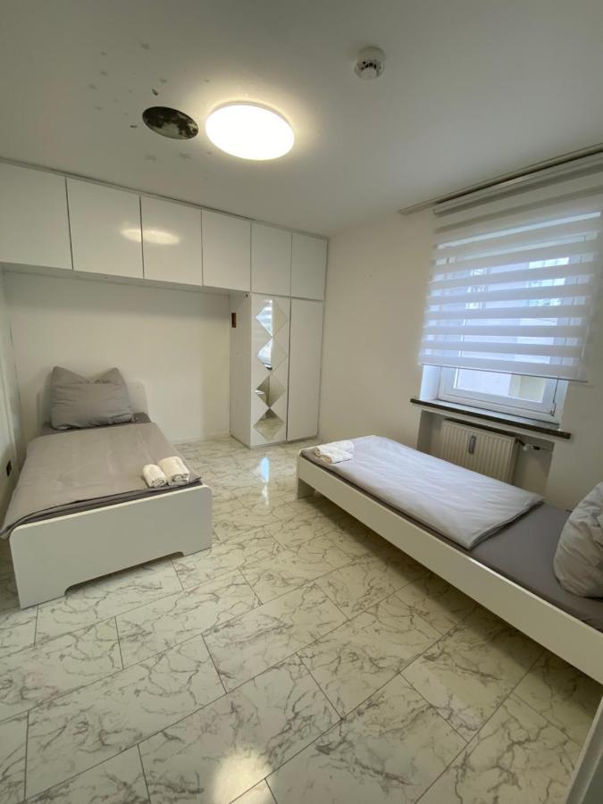 4 Zw M. Blick V. Balkon Auf Lech Apartamento Augsburg Exterior foto